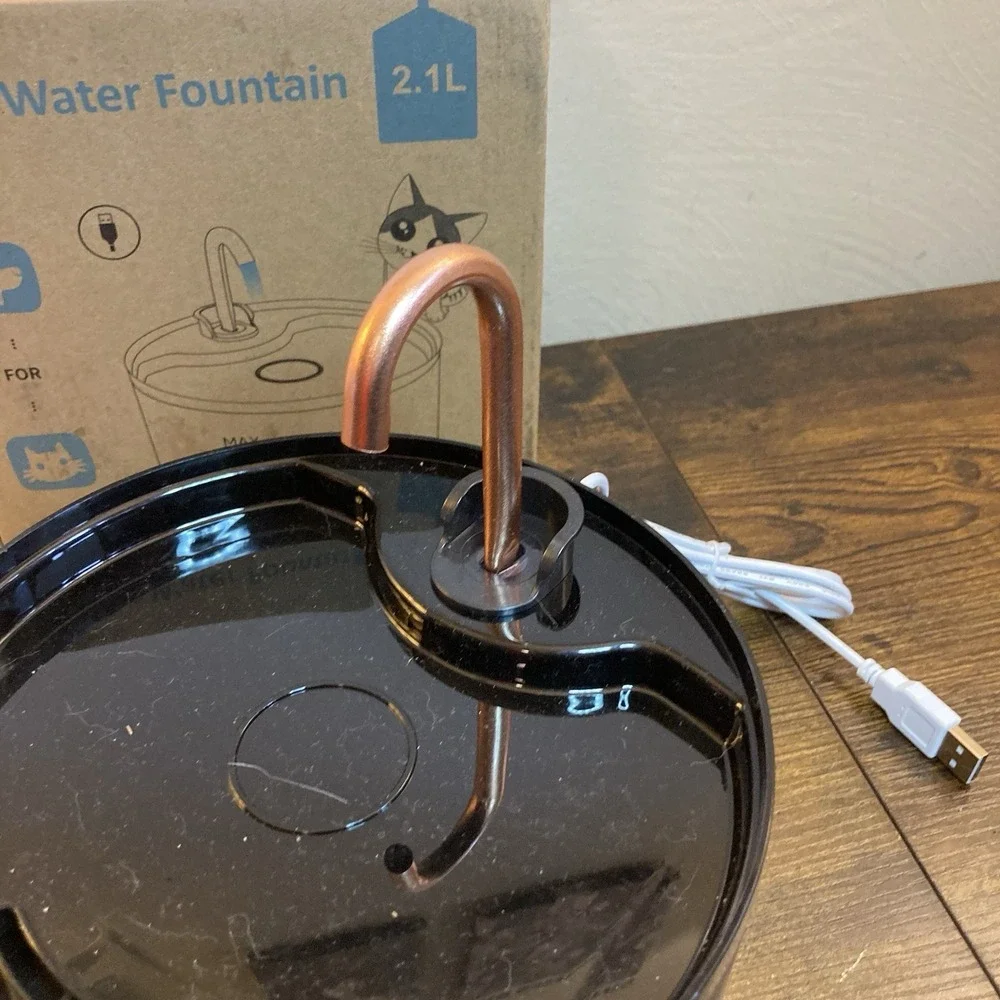 Cat Water Fountain 2.1L Black Plastic Quiet Flow